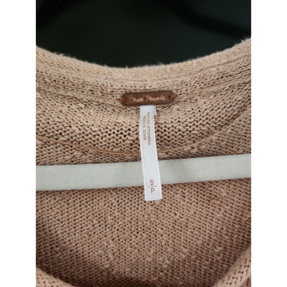 Free People Prism Boho style oversized sweater. Tan/brown. Frayed hem - Picture 3 of 4